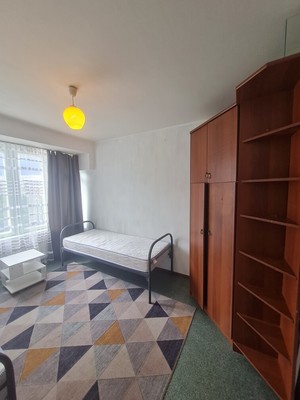 Продам комнату в 2-комн. квартире, Кленовый б-р, 9к1, Москва г
