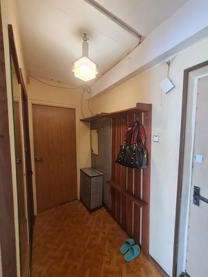 Продам комнату в 2-комн. квартире, Кленовый б-р, 9к1, Москва г