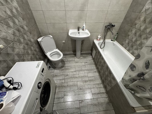 Продам однокомнатную (1-комн.) квартиру, Шарданова ул, 48, Нальчик г
