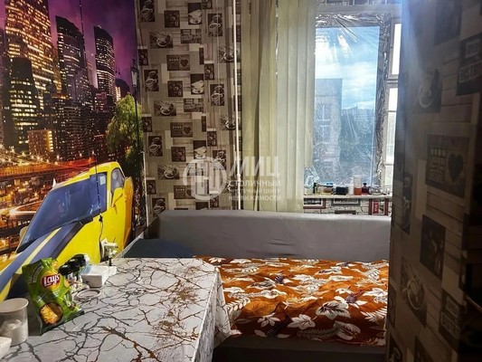 Продам однокомнатную (1-комн.) квартиру, Харьковский проезд, 7к3, Москва г