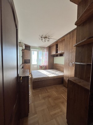 Продам двухкомнатную (2-комн.) квартиру, им. Пушкина ул, 5, Краснодар г