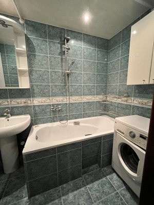 Продам двухкомнатную (2-комн.) квартиру, им. Пушкина ул, 5, Краснодар г