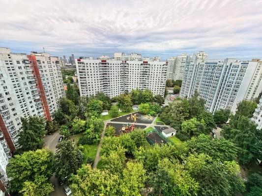 Продам трехкомнатную (3-комн.) квартиру, Академика Анохина ул, 6к2, Москва г