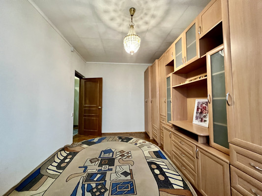 Продам трехкомнатную (3-комн.) квартиру, Академика Анохина ул, 6к2, Москва г