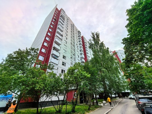 Продам трехкомнатную (3-комн.) квартиру, Академика Анохина ул, 6к2, Москва г