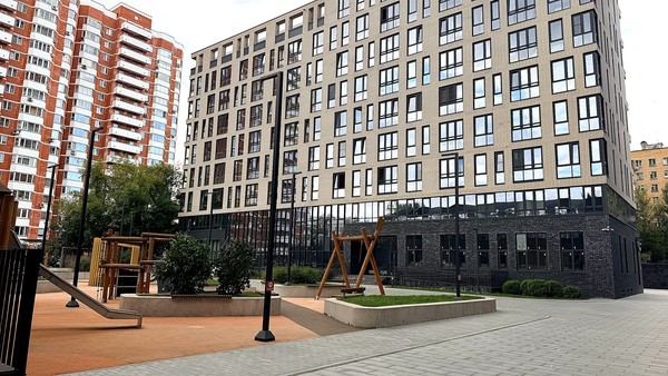 Продам коммерческое помещение 756,2 м2, Лермонтовская ул, 1, Москва г