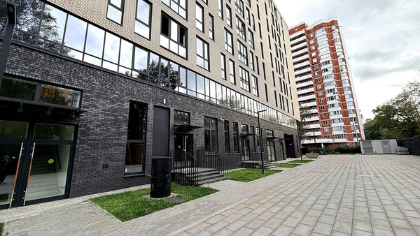 Продам коммерческое помещение 756,2 м2, Лермонтовская ул, 1, Москва г