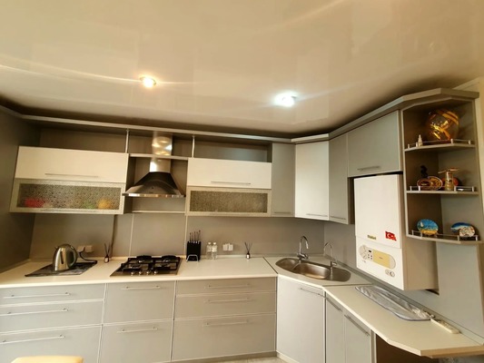 Продам трехкомнатную (3-комн.) квартиру, 1 мкр, 16, Кропоткин г