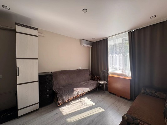 Продам однокомнатную (1-комн.) квартиру, Солидарности ул, 14, Казань г