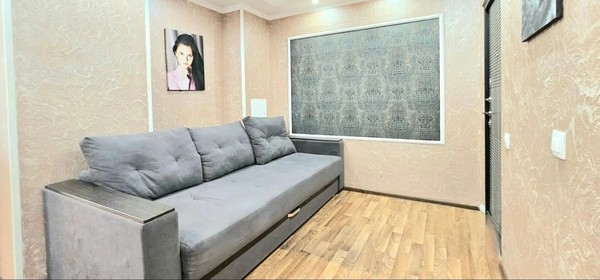 Продам двухкомнатную (2-комн.) квартиру, им. Генерала Трошева Г.Н. ул, 37, Краснодар г