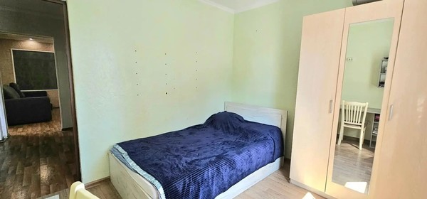 Продам двухкомнатную (2-комн.) квартиру, им. Генерала Трошева Г.Н. ул, 37, Краснодар г