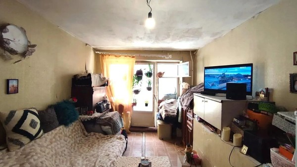 Продам однокомнатную (1-комн.) квартиру, Лесная ул, 33, Лужники с