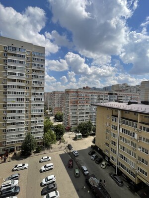 Сдам двухкомнатную (2-комн.) квартиру, им. Евгении Жигуленко ул, 4, Краснодар г