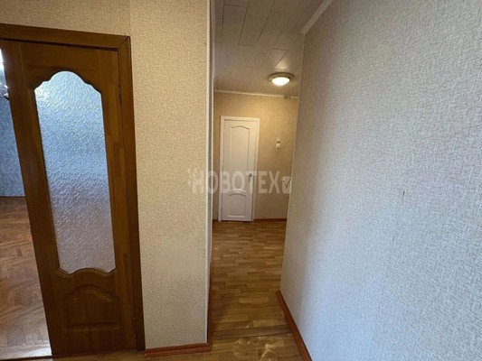 Сдам трехкомнатную (3-комн.) квартиру, Революции ул, 3, Горячий Ключ г