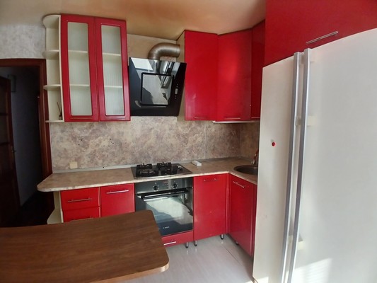 Продам трехкомнатную (3-комн.) квартиру, Таманская ул, 1, Туапсе г