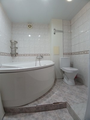 Продам трехкомнатную (3-комн.) квартиру, Таманская ул, 1, Туапсе г