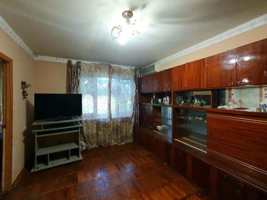 Продам многокомнатную квартиру, Колхозный пер, 50, Кропоткин г