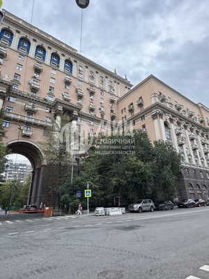 Продам трехкомнатную (3-комн.) квартиру, Гончарная ул, 38, Москва г