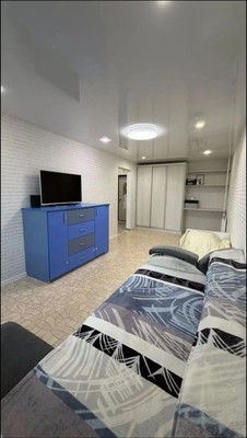 Продам однокомнатную (1-комн.) квартиру, Бажова ул, 68, Екатеринбург г