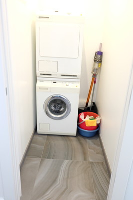 Продам трехкомнатную (3-комн.) квартиру, Профсоюзная ул, 64к2, Москва г