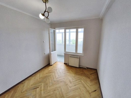 Продам двухкомнатную (2-комн.) квартиру, Ленинградская ул, 5, Туапсе г