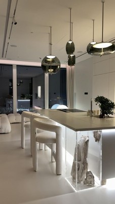 Продам двухкомнатную (2-комн.) квартиру, 1-й Красногвардейский проезд, 22к2, Москва г