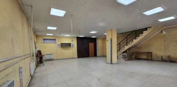 Продам коттедж, Геологов ул, 27, Ханты-Мансийск г, 0 км от города