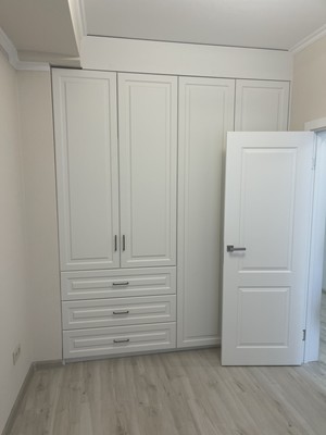 Продам трехкомнатную (3-комн.) квартиру, Чистопрудный б-р, 12к3, Москва г