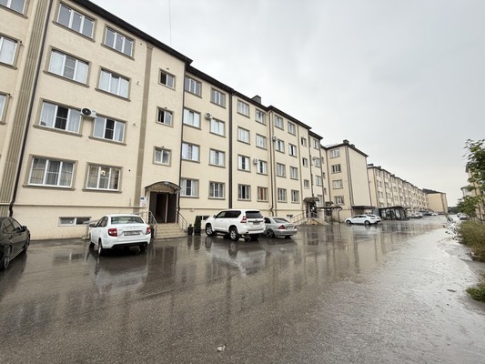 Продам двухкомнатную (2-комн.) квартиру, Солнечная ул, 12к1, Нальчик г