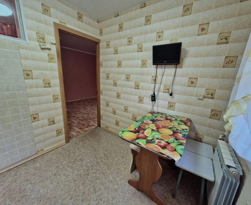 Продам двухкомнатную (2-комн.) квартиру, Коминтерна ул, 53А, Нижний Тагил г