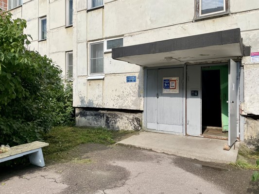 Продам однокомнатную (1-комн.) квартиру, Парковая ул, 14, Сосновый Бор г