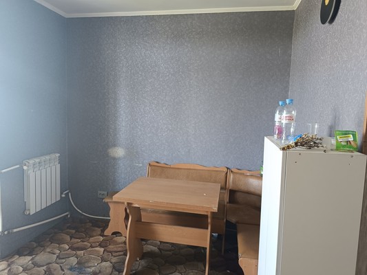 Продам двухкомнатную (2-комн.) квартиру, Гоголя ул, 68, Симферополь г