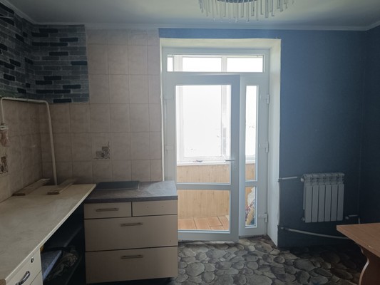 Продам двухкомнатную (2-комн.) квартиру, Гоголя ул, 68, Симферополь г