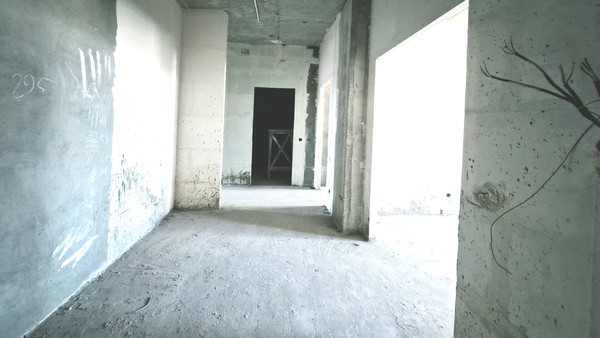 Продам трехкомнатную (3-комн.) квартиру, Комсомольская ул, 8, Краснодар г