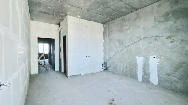 Продам трехкомнатную (3-комн.) квартиру, Комсомольская ул, 8, Краснодар г