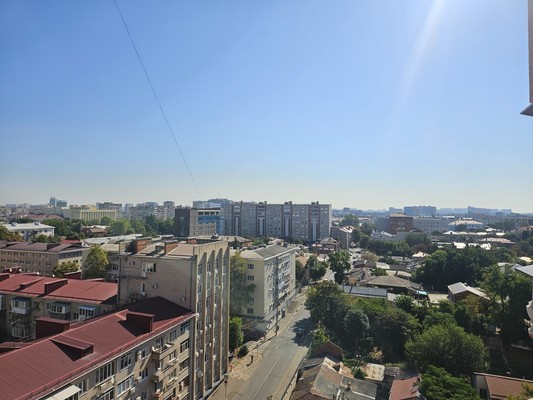 Продам трехкомнатную (3-комн.) квартиру, Комсомольская ул, 8, Краснодар г