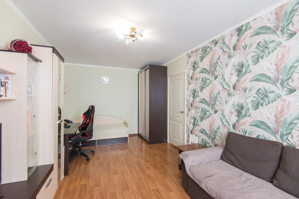 Продам однокомнатную (1-комн.) квартиру, Платона Кляты ул, 27, Ростов-на-Дону г