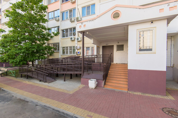 Продам однокомнатную (1-комн.) квартиру, Платона Кляты ул, 27, Ростов-на-Дону г