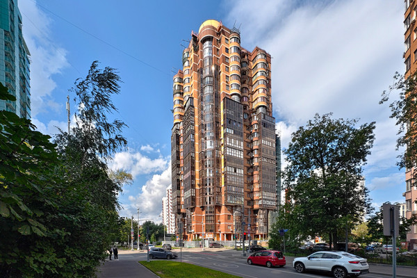 Продам трехкомнатную (3-комн.) квартиру, Кастанаевская ул, 18, Москва г