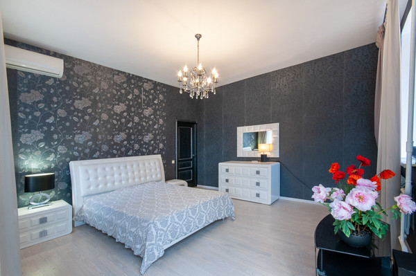 Продам трехкомнатную (3-комн.) квартиру, Кастанаевская ул, 18, Москва г