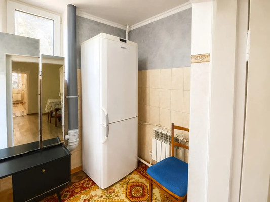 Сдам 2-комн. в 3-комн. квартире, Пушкина ул, 8, Армавир г