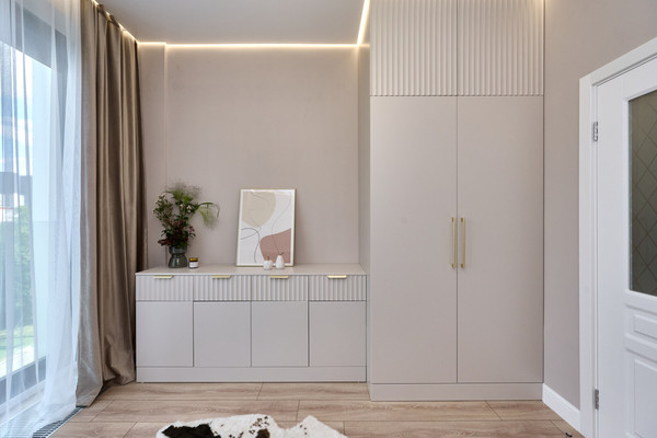 Продам трехкомнатную (3-комн.) квартиру, Хуторская 2-я ул, 34, Москва г