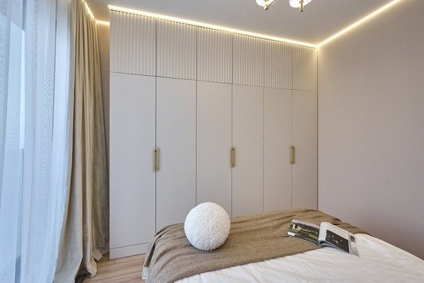 Продам трехкомнатную (3-комн.) квартиру, Хуторская 2-я ул, 34, Москва г