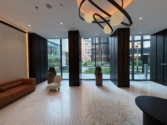 Продам трехкомнатную (3-комн.) квартиру, Хуторская 2-я ул, 34, Москва г