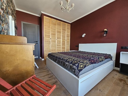 Продам трехкомнатную (3-комн.) квартиру, Авангардная ул, 19/30, Москва г