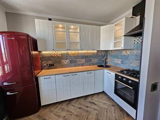 Продам трехкомнатную (3-комн.) квартиру, Авангардная ул, 19/30, Москва г