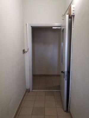 Продам трехкомнатную (3-комн.) квартиру, Авангардная ул, 19/30, Москва г