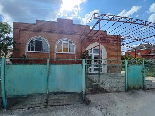 Продам дом, Ярмарочная ул, 93, Славянск-на-Кубани г, 0 км от города