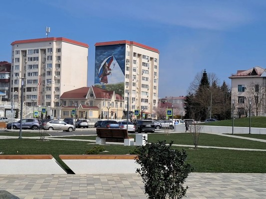 Сдам трехкомнатную (3-комн.) квартиру, Революции ул, 3, Горячий Ключ г