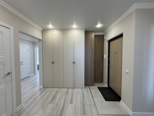 Продам трехкомнатную (3-комн.) квартиру, Натана Рахлина ул, 13к2, Казань г
